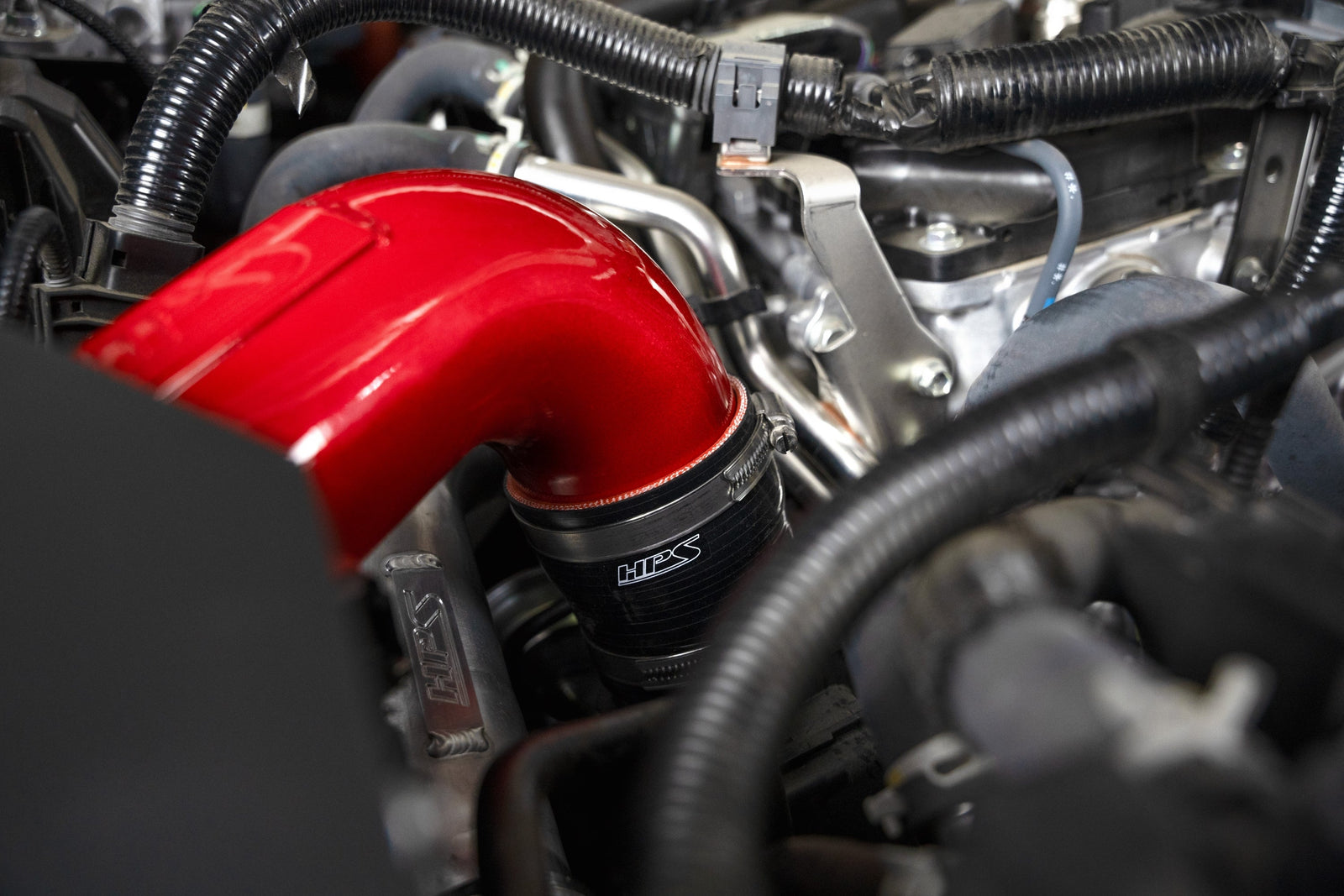 827-786R HPS Red Shortram Air Intake Heat Shield Kit For 24+ Toyota Land Cruiser 2.4T