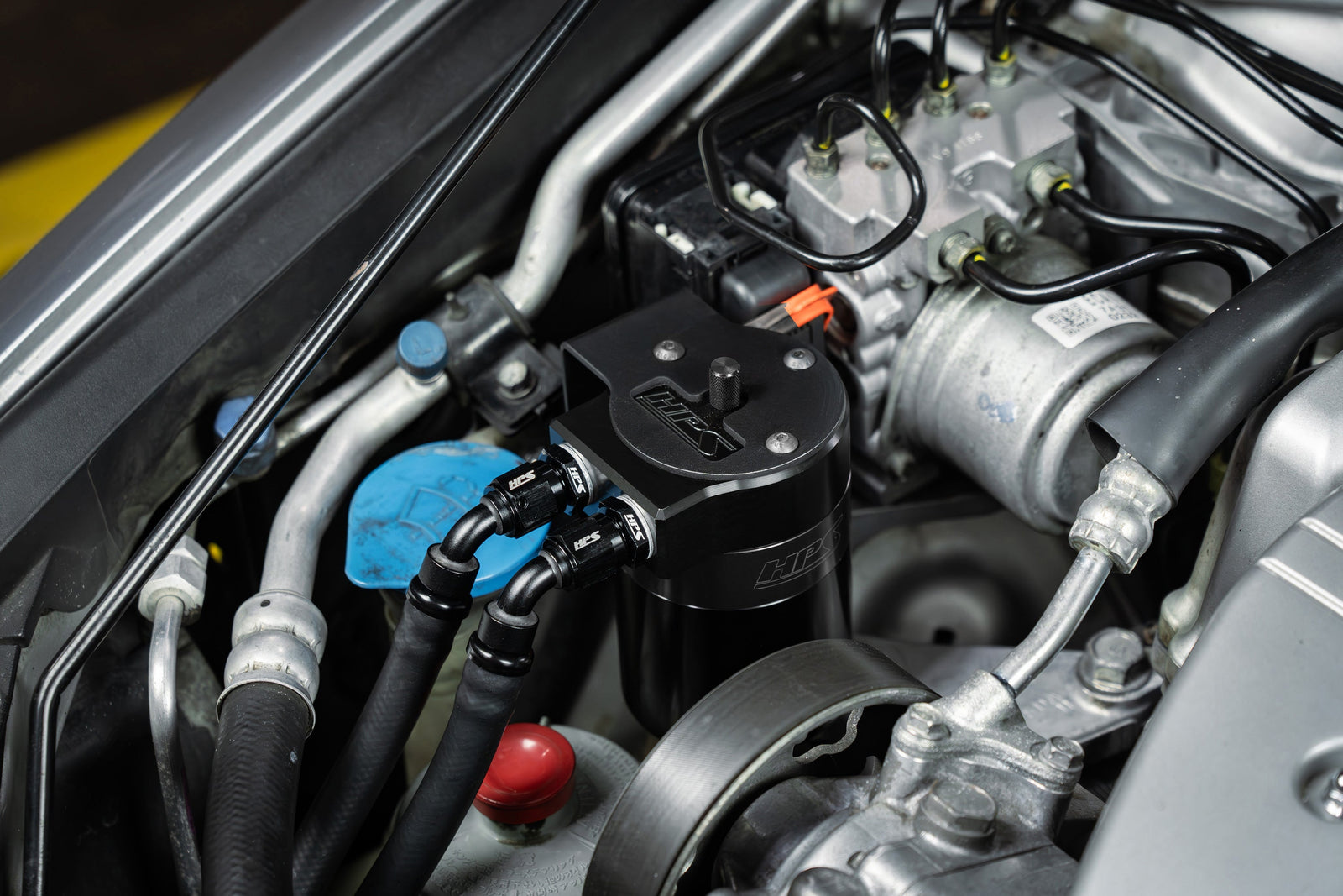 HPS-860-012WB HPS Black 147ML Oil Catch Can Tank Mount Bracket For 04-08 Acura TSX 2.4L CL9