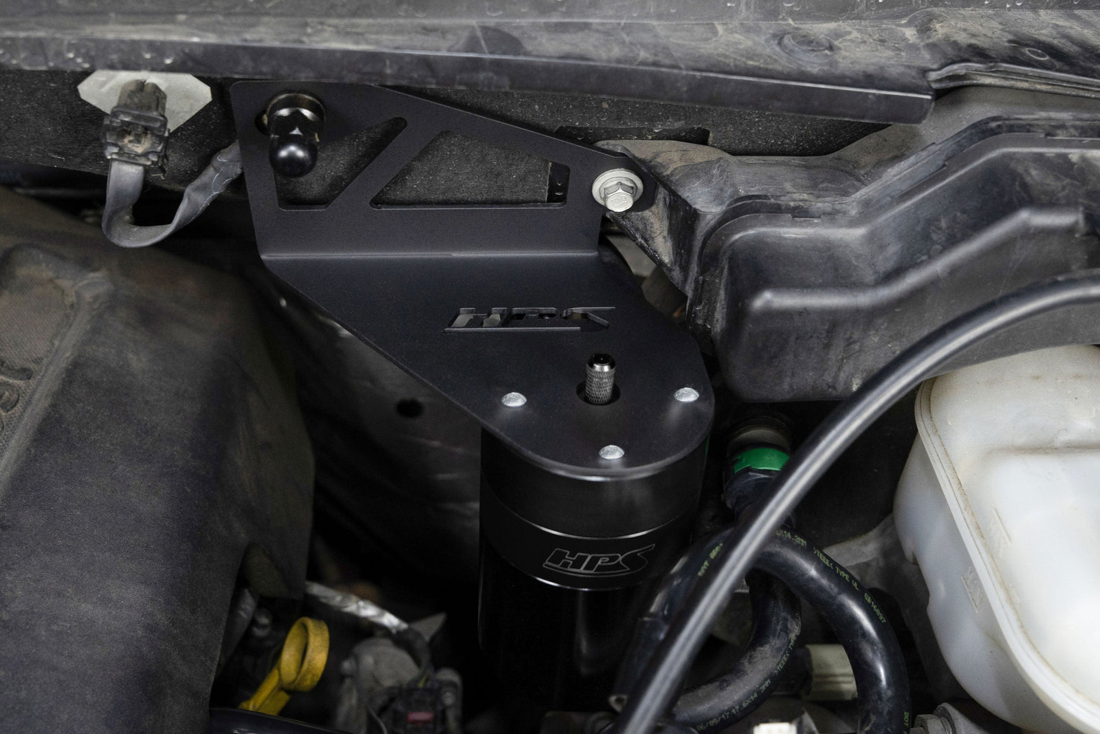 HPS-860-028WB HPS Black 147ML Oil Catch Can Mount Bracket For 15-20 Ford F-150 2.7L 3.5L V6