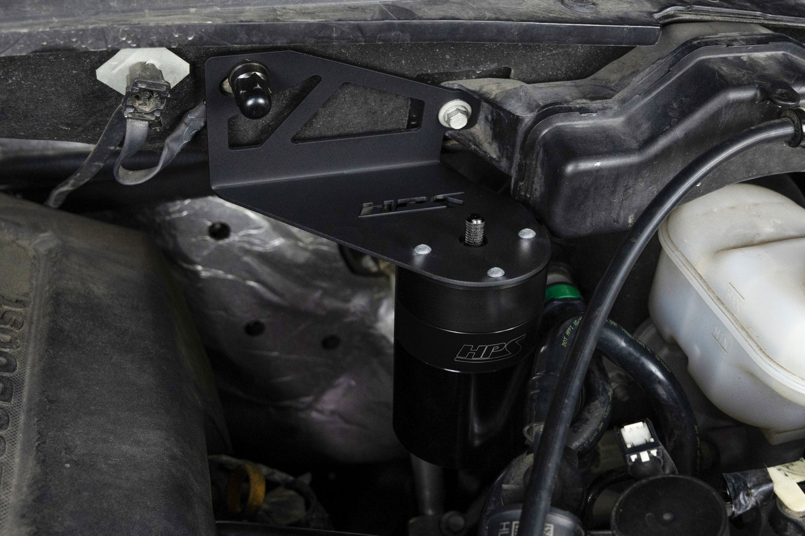 HPS-860-028WB HPS Black 147ML Oil Catch Can Mount Bracket For 15-20 Ford F-150 2.7L 3.5L V6