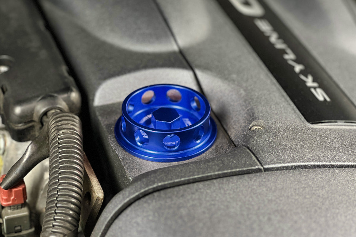 HPS Blue CNC Billet Aluminum Engine Oil Filler Cap Cover For Infiniti Engine 5269-108BL
