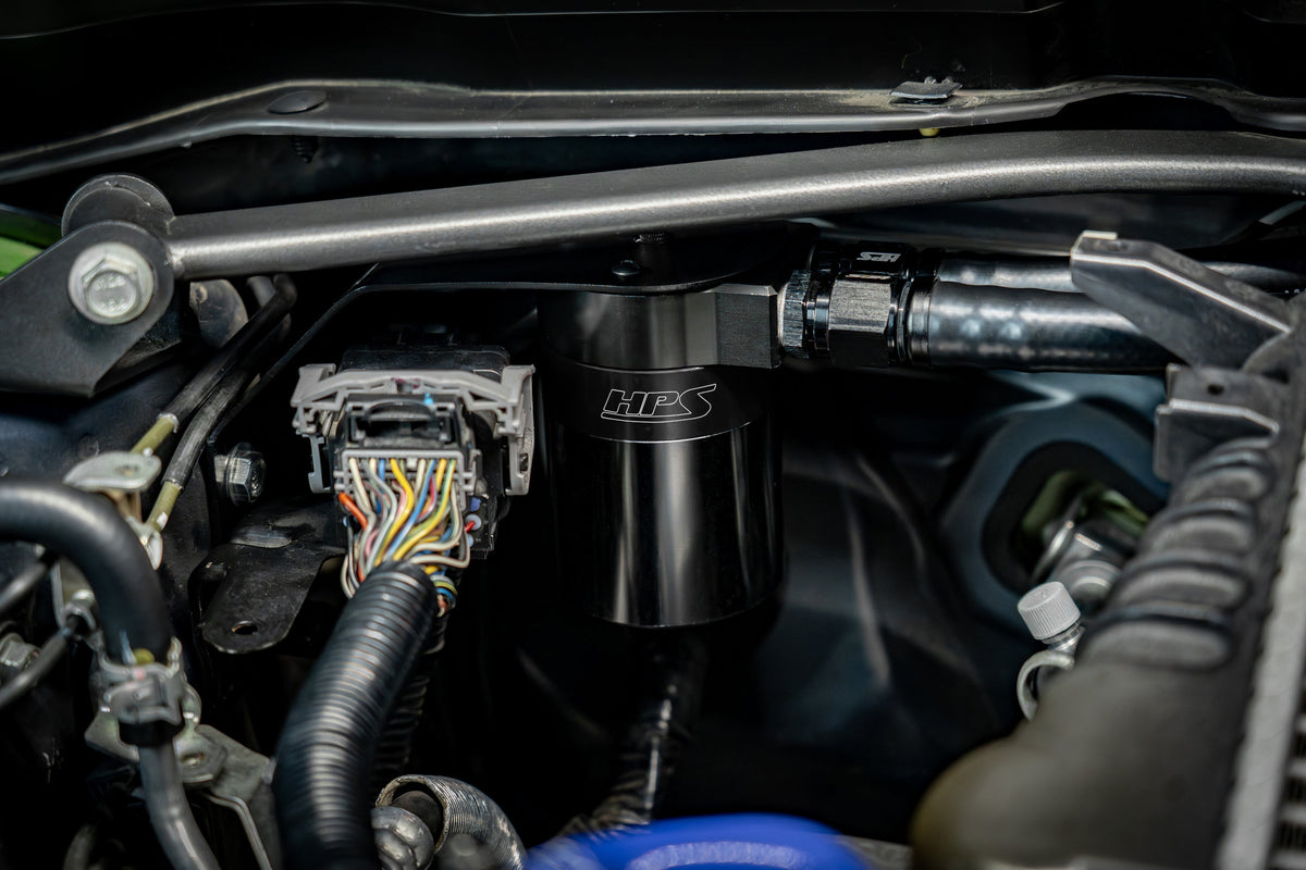 HPS-860-004WB HPS Black Oil Catch Can & Mount Bracket For 08-14 WRX / 09-10 Impreza 2.5 GT