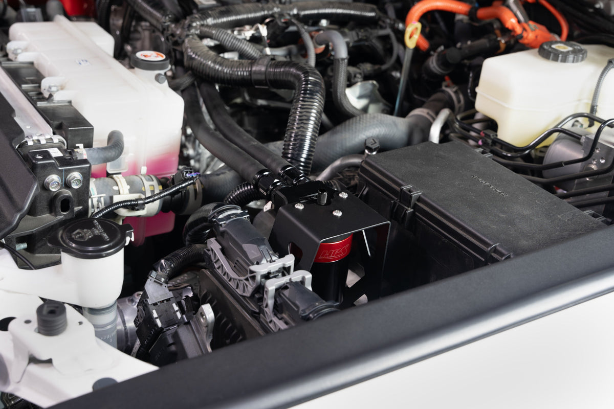 HPS-860-024 HPS Black/Red Oil Catch Can+Mount Bracket For 24+ Land Cruiser/Tacoma 2.4L Turbo