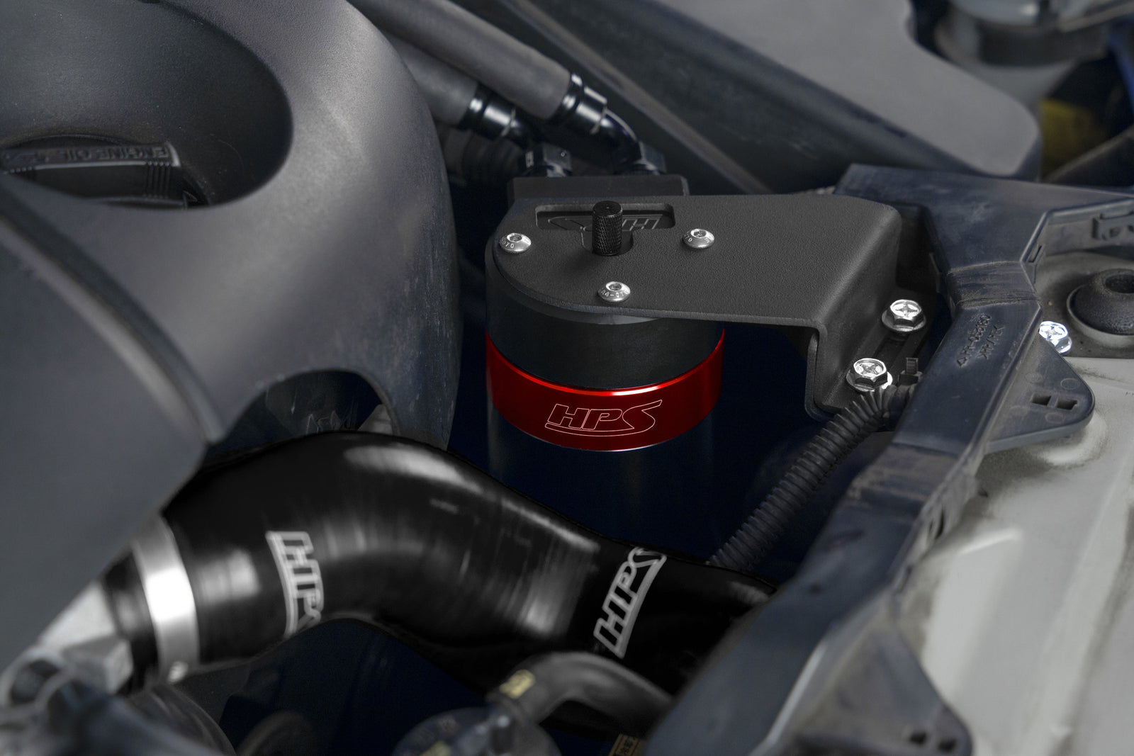 HPS-860-025 HPS Black/Red Oil Catch Can+Mount Bracket For 06-15 IS250 IS350 2.5L 3.5L V6