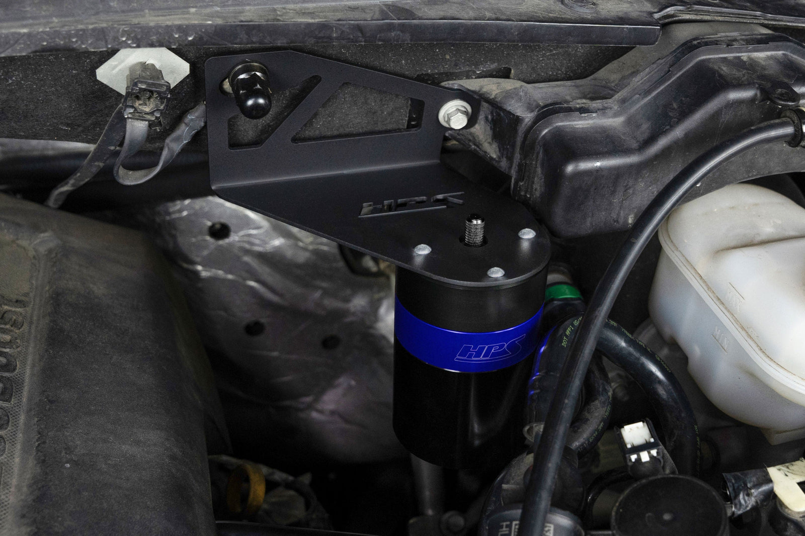 HPS-860-028BL HPS Blue 147ML Oil Catch Can Mount Bracket For 15-20 Ford F-150 2.7L 3.5L V6