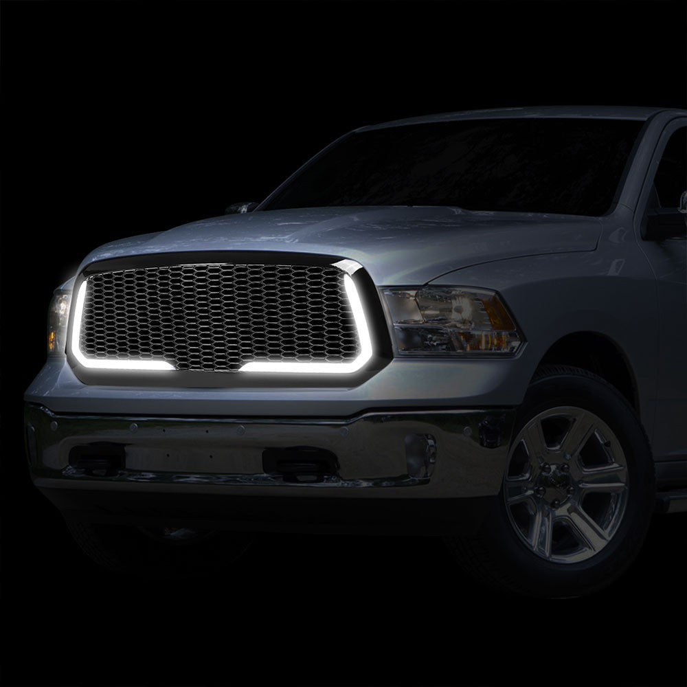 13-18 RAM 1500 Glossy Black Mesh w/LED  Front Grille