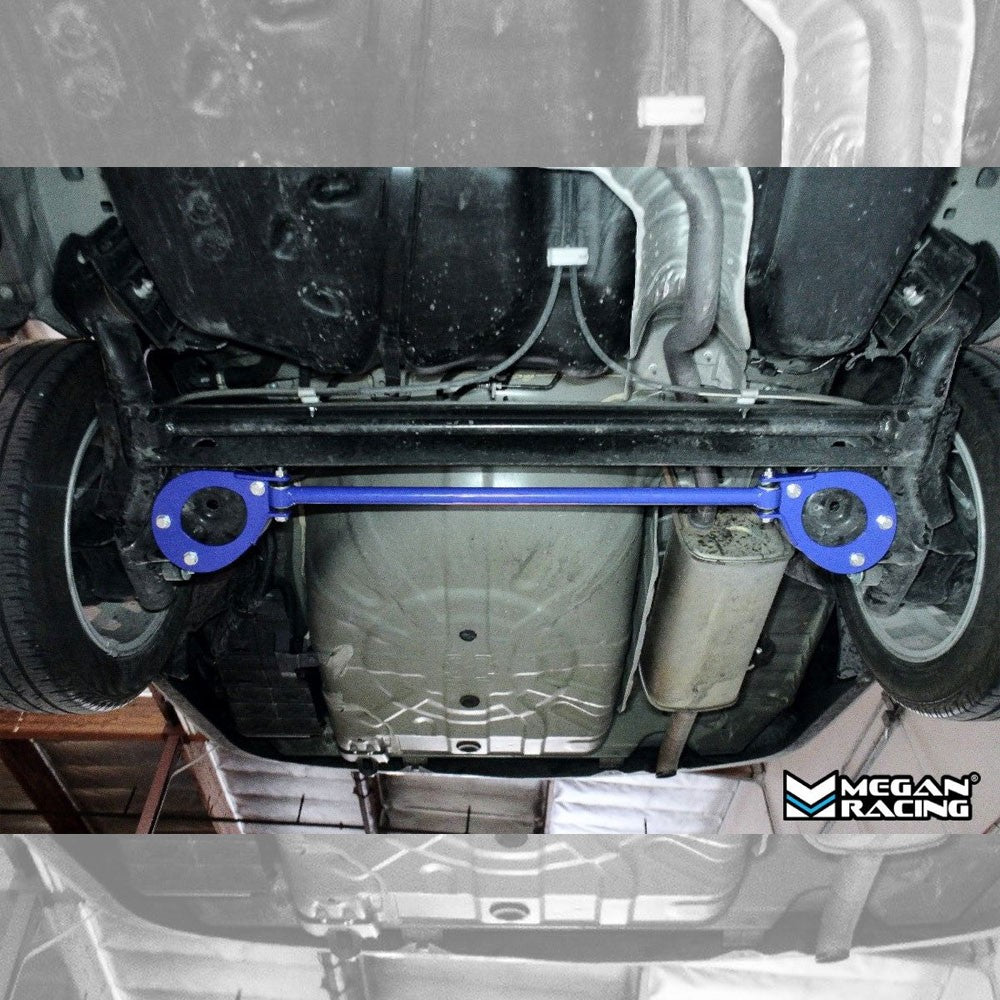 Megan Rear Torsion Beam Support Brace Bar For 13-19 Sentra B17 / 13-19 Versa Sedan