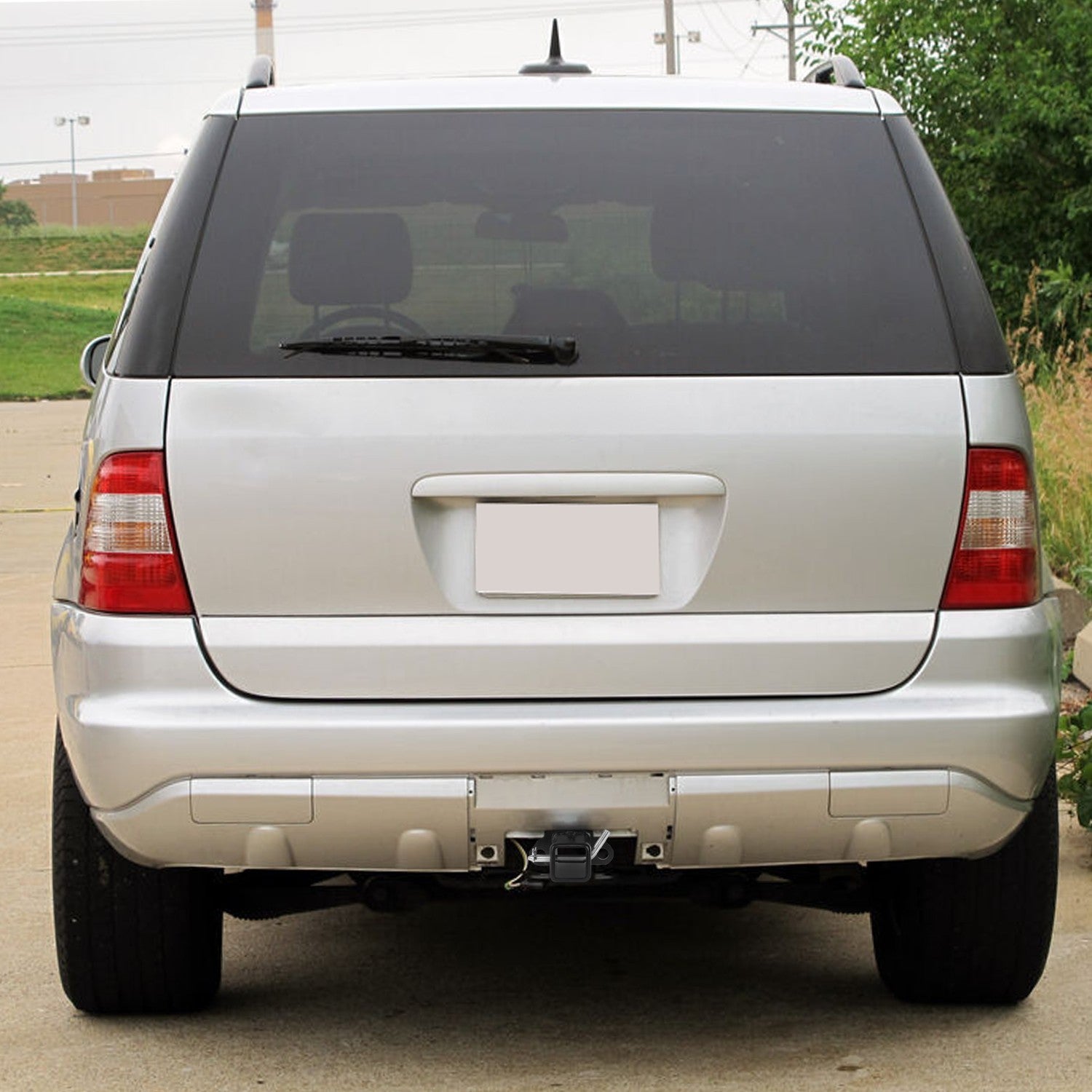 2" Square Class-3 Trailer Tow Hitch Receiver 98-05 Benz ML-Class W163 BFC-HTRS-N0002