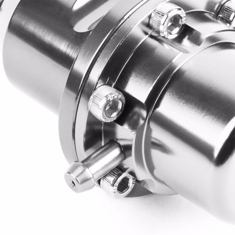 Silver Bolt-On Adjustable Fuel Pressure Regulator For Honda/Acura B16/B18/F20-Performance-BuildFastCar